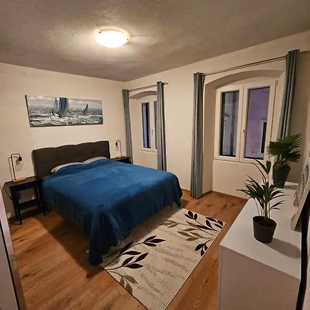 Apartment Oliva With Free Parking